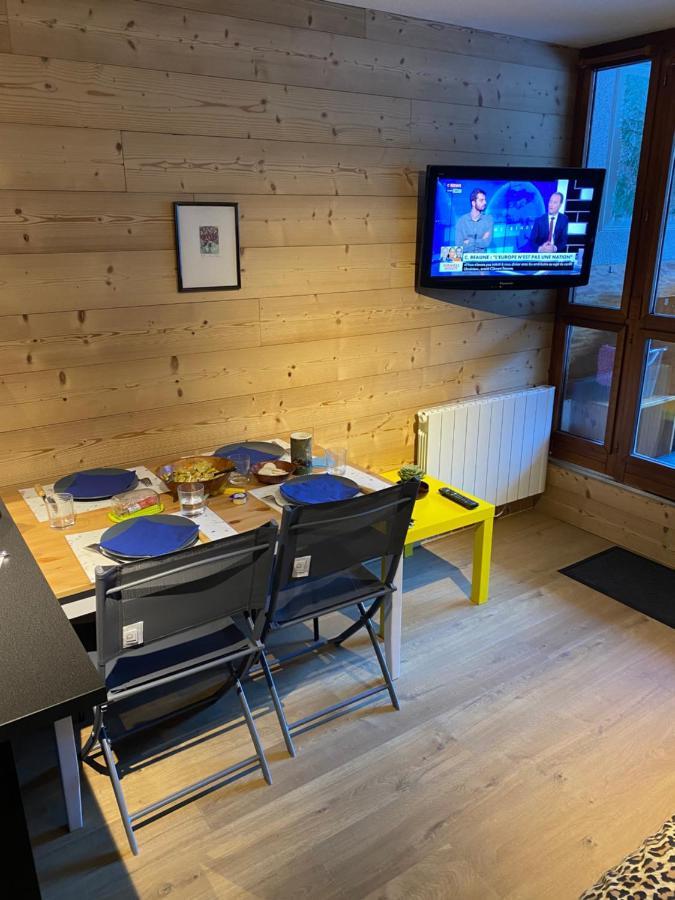 Studio Confortable Style Chalet, Saint Lary Soulan Centre Village, 6 Nuits Minimum المظهر الخارجي الصورة